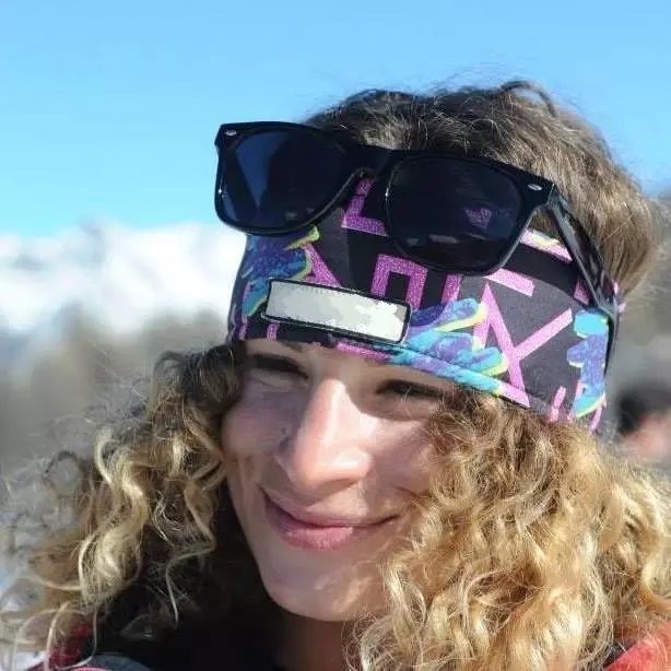 portrait skieuse Johanna Marcoz