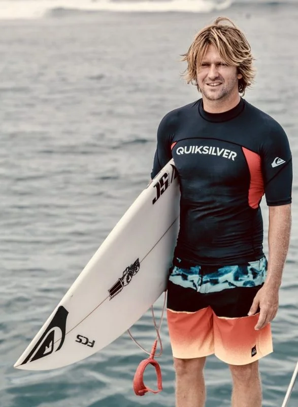 Tom avant une bonne session de surf