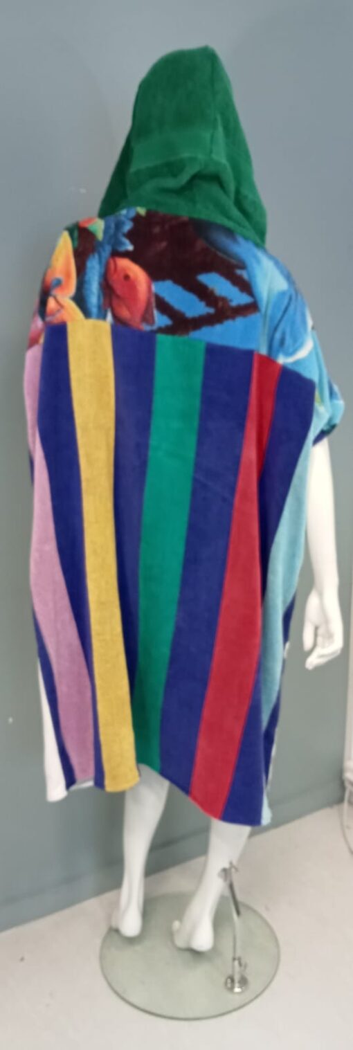 Ponchouille, le poncho de surf éco-responsable - n°646 – Image 2